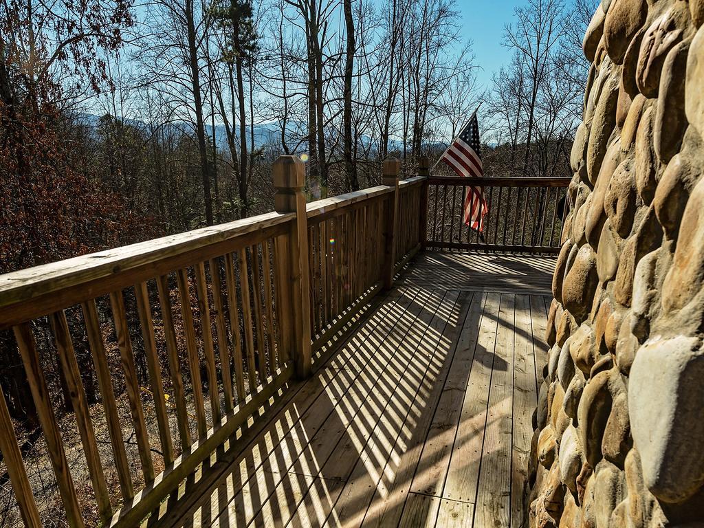 فندق سيفيرفيلفي  Log Cabin In Smoky Mountains المظهر الخارجي الصورة