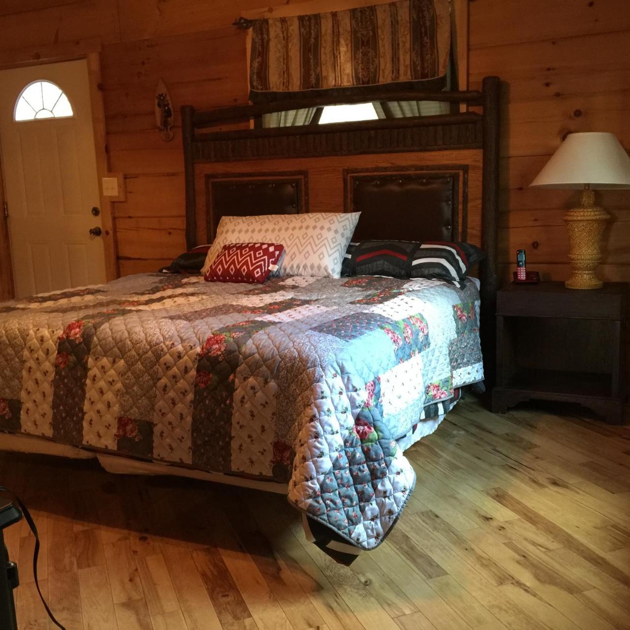 فندق سيفيرفيلفي  Log Cabin In Smoky Mountains المظهر الخارجي الصورة